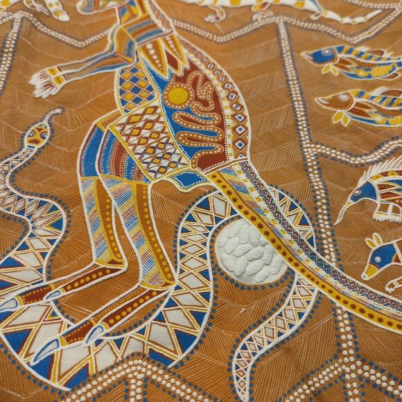 Churinga Australia Graphic T Shirt Large Aboriginal Art Kangaroo Textured - Picture 6 of 8